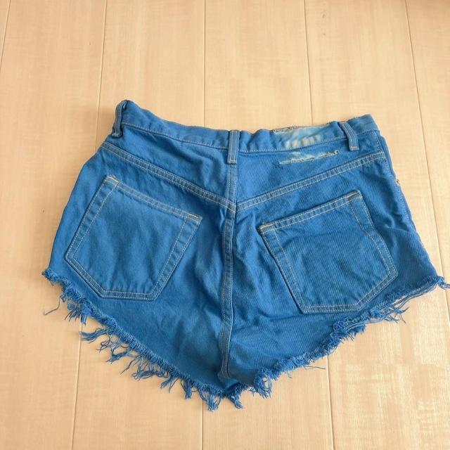 ◆Calvin Klein/カルバンクライン◆デニムショートパンツ★ブルー30*ギャル*海外コーデ♪ < ブランド ◆Calvin Klein/カルバンクライン◆デニムショートパンツ★ブルー30*ギャル*海外コーデ♪ < ブランドの