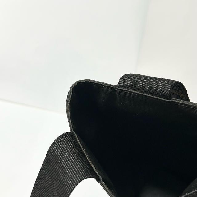 ���i FENDI �t�F���f�B �Y�b�J�� ���S�W���K�[�h �n���h�� �L�����o�X �g�[�g�o�b�O �~�j�g�[�g �u���b�N �u���E�� �� �u�����h�� 