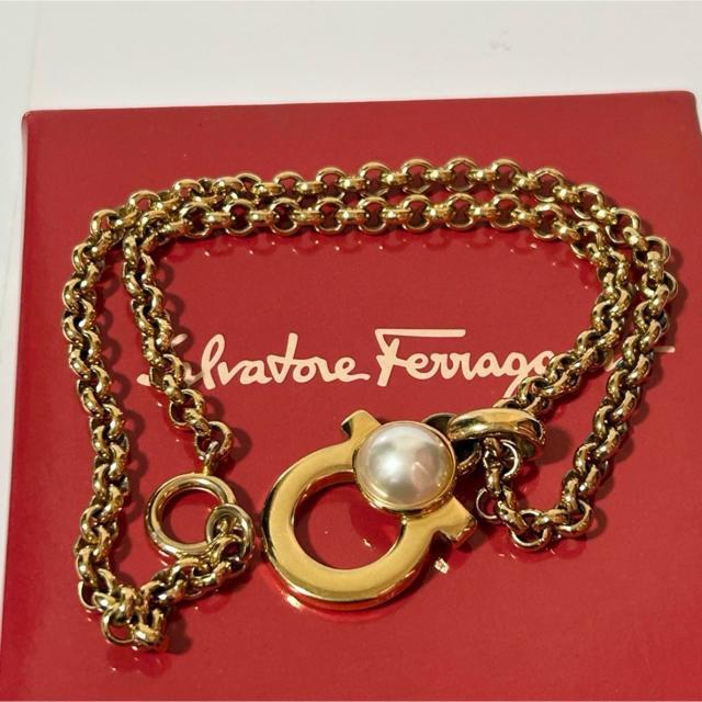 ���i Salvatore Ferragamo �t�F���K��  �K���`�[�j �y���_���g �l�b�N���X �t�F�C�N�p�[�� �S�[���h �� �u�����h�� 