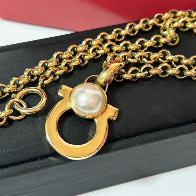 ���i Salvatore Ferragamo �t�F���K��  �K���`�[�j �y���_���g �l�b�N���X �t�F�C�N�p�[�� �S�[���h �� �u�����h�� 