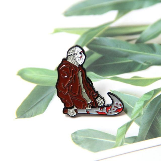 新品 13日の金曜日 ジェイソン ピンブローチ ピンバッジ ピンズ < 男性アクセサリー/時計  新品 13日の金曜日 ジェイソン ピンブローチ ピンバッジ ピンズ < 男性アクセサリー/時計の
