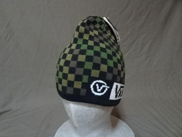 USA購入【VANS】チェッカー柄 x カモフラ柄 リバーシブル ニットキャップ < 男性ファッション  USA購入【VANS】チェッカー柄 x カモフラ柄 リバーシブル ニットキャップ  < 男性ファッションの