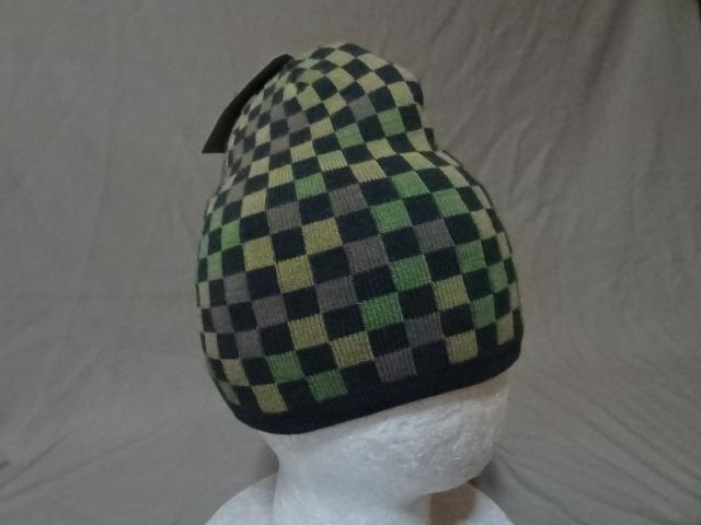 USA購入【VANS】チェッカー柄 x カモフラ柄 リバーシブル ニットキャップ < 男性ファッション  USA購入【VANS】チェッカー柄 x カモフラ柄 リバーシブル ニットキャップ < 男性ファッションの