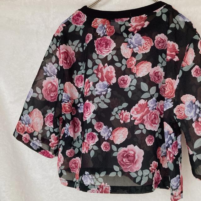 DIVIDED H&M 半袖 シースルー 花柄 ミニ丈 トップス 黒 XS N2m < ブランド  DIVIDED H&M 半袖 シースルー 花柄 ミニ丈 トップス 黒 XS N2m < ブランドの