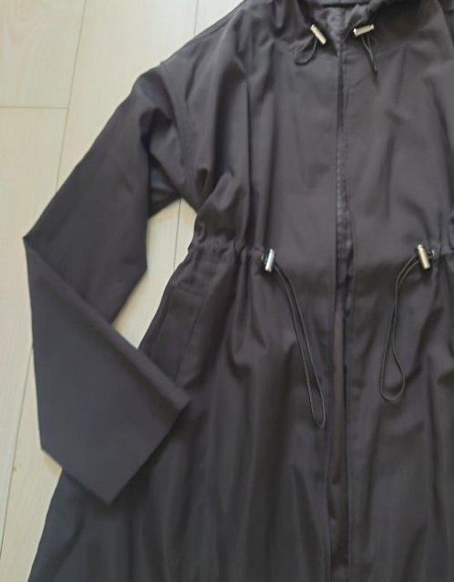 ウエスト細見え ボリュームロングコート ブラック サイズF < 女性ファッション  ウエスト細見え ボリュームロングコート ブラック サイズF < 女性ファッションの