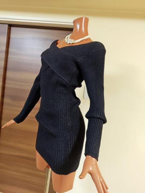 新品?M?黒クロスニットワンピース? < 女性ファッション  新品?M?黒クロスニットワンピース? < 女性ファッションの