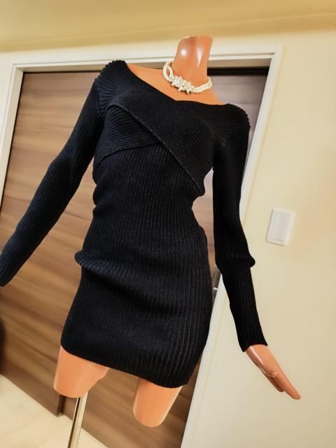 新品?M?黒クロスニットワンピース? < 女性ファッション  新品?M?黒クロスニットワンピース? < 女性ファッションの