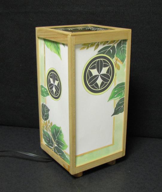 ★家紋の宿り木/森羅万象=「丸に九枚笹」/至福の明り・心温まるひととき/LED昼白色・ラミネート加工・檜枠造・軽量/ < 家電/AV  ★家紋の宿り木/森羅万象=「丸に九枚笹」/至福の明り・心温まるひととき/LED昼白色・ラミネート加工・檜枠造・軽量/ < 家電/AVの