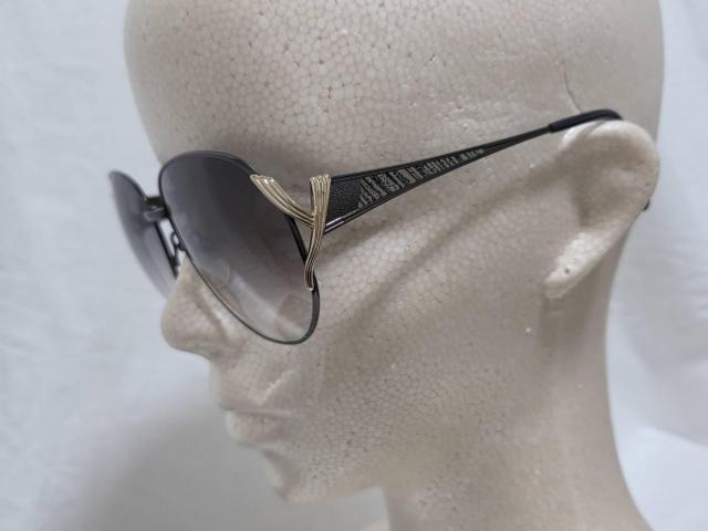 正規 良品 レア イヴサンローラン YSL yロゴ ウェリントンメタル アイウェア黒 リフレクション装飾 眼鏡◯サングラス 付属有 < ブランド  正規 良品 レア イヴサンローラン YSL yロゴ ウェリントンメタル アイウェア黒 リフレクション装飾 眼鏡◯サングラス 付属有 < ブランドの