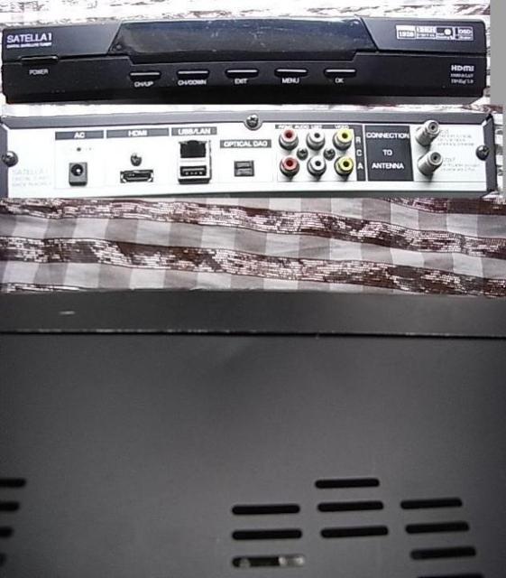 SATELLA1 サテラ1 サテラ1Zのリモコン 学習リモコン UMA-PLRM02 < 家電/AV SATELLA1 サテラ1 サテラ1Zのリモコン 学習リモコン UMA-PLRM02 < 家電/AVの