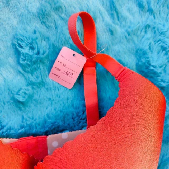 美胸がエロ可愛ッ。。。H80。。モールドカップブラジャー。シームレス大きいサイズグラマー希少サイズ。。。 < 女性ファッション  美胸がエロ可愛ッ。。。H80。。モールドカップブラジャー。シームレス大きいサイズグラマー希少サイズ。。。 < 女性ファッションの