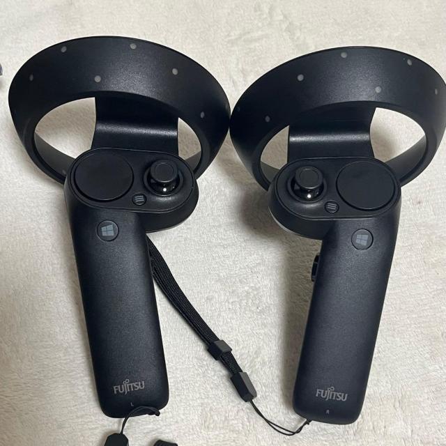 美品 富士通 FMVHDS1 MRヘッドセット+コントローラ < PC本体/周辺機器 美品 富士通 FMVHDS1 MRヘッドセット+コントローラ < PC本体/周辺機器の