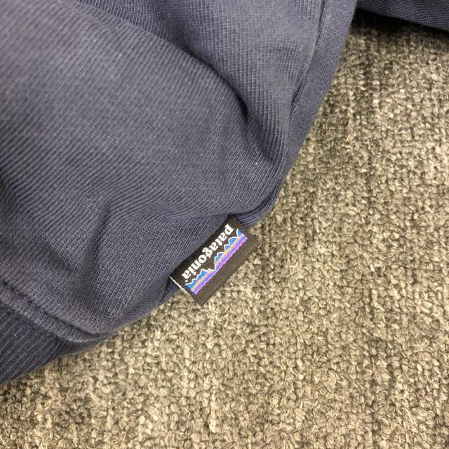 ���� patagonia �p�^�S�j�A �X�E�F�b�g �g���[�i�[ �l�C�r�[ S �� �u�����h�� 