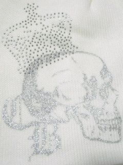 《New》冬のマストアイテム★シルバースタッズ・スカル&クラウン*ニット帽/ホワイト < 男性ファッション 《New》冬のマストアイテム★シルバースタッズ・スカル&クラウン*ニット帽/ホワイト < 男性ファッションの