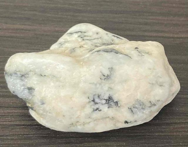 千円スタート!「ワイヤー作家」や「ジュエリー作家」の素材に阿波貴石(クォーツ(水晶石英)原石 < 女性ファッション  千円スタート!「ワイヤー作家」や「ジュエリー作家」の素材に阿波貴石(クォーツ(水晶石英)原石  < 女性ファッションの
