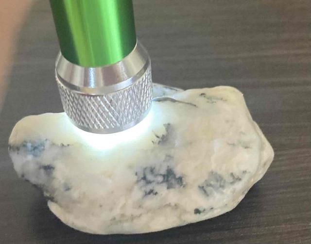 千円スタート!「ワイヤー作家」や「ジュエリー作家」の素材に阿波貴石(クォーツ(水晶石英)原石 < 女性ファッション  千円スタート!「ワイヤー作家」や「ジュエリー作家」の素材に阿波貴石(クォーツ(水晶石英)原石 < 女性ファッションの