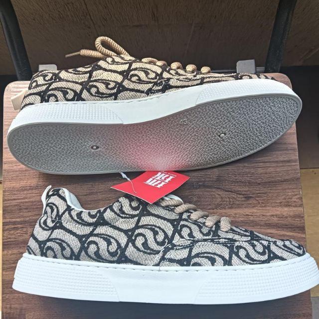 新品 26.5cm メンズ スニーカー ブラウン シューズ 靴 43 カジュアル < 男性ファッション  新品 26.5cm メンズ スニーカー ブラウン シューズ 靴 43 カジュアル < 男性ファッションの