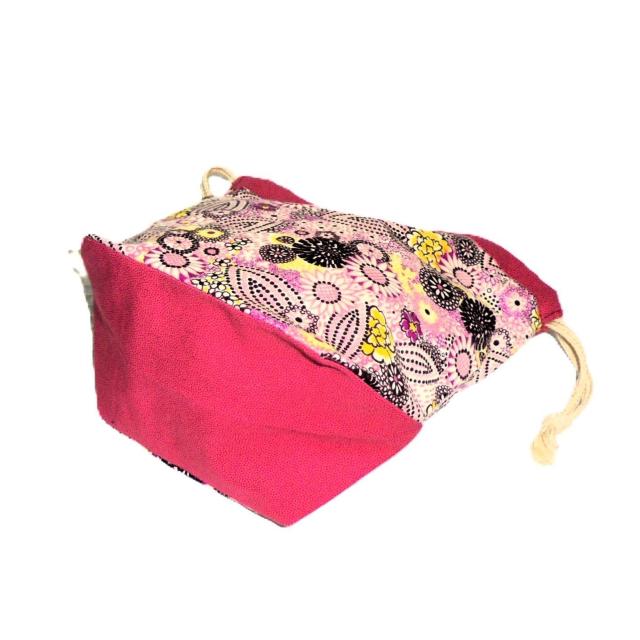 【底マチ幅が広い巾着】◆【Flower Shower】◆裏地あり巾着 < 女性ファッション 【底マチ幅が広い巾着】◆【Flower Shower】◆裏地あり巾着 < 女性ファッションの