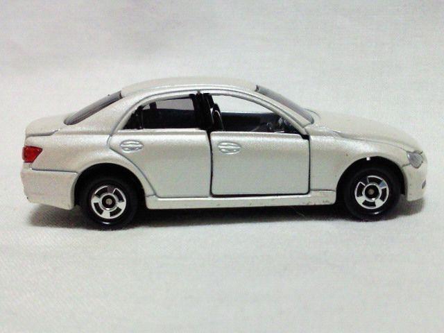 絶版トミカ72 マークX < ホビー  絶版トミカ72 マークX < ホビーの