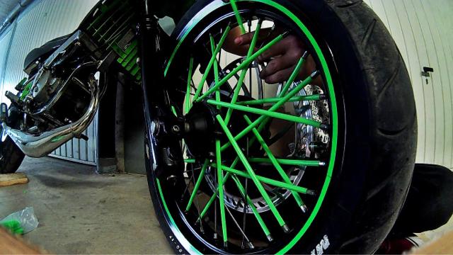 スポークラップ グリーン(スポークスキン、スポークカバー) < 自動車/バイク スポークラップ グリーン(スポークスキン、スポークカバー) < 自動車/バイク