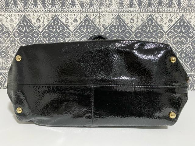 【美品】FURLA フルラ カルメン パテントレザー ハンドバッグ トート < ブランド  【美品】FURLA フルラ カルメン パテントレザー ハンドバッグ トート < ブランドの