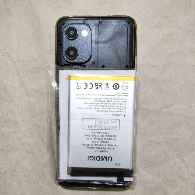 UMIDIGI C1 2台ですが 1台は部品取り用のジャンク品 < 家電/AV UMIDIGI C1 2台ですが 1台は部品取り用のジャンク品 < 家電/AVの