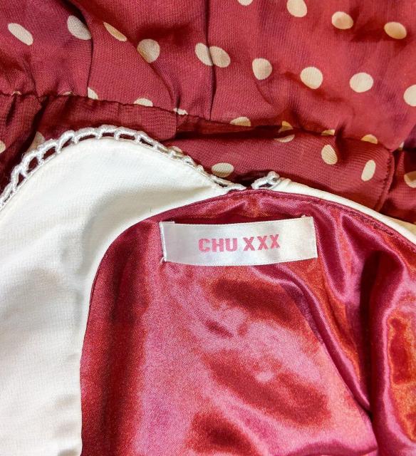 美品★春物★ワンピース★膝丈スカート★CHU XXX★ドット柄★可愛い★スッポリ★春服★レディースワンピース★子供服★送料無料 < キッズ/ベビー 美品★春物★ワンピース★膝丈スカート★CHU XXX★ドット柄★可愛い★スッポリ★春服★レディースワンピース★子供服★送料無料 < キッズ/ベビーの