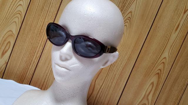 正規良レア ブルガリ クアドラート ロゴ ラウンドバイカラー サングラス 赤 黒 リフレクションクリアフレーム アイウェア 付属有 < ブランド  正規良レア ブルガリ クアドラート ロゴ ラウンドバイカラー サングラス 赤 黒 リフレクションクリアフレーム アイウェア 付属有 < ブランドの