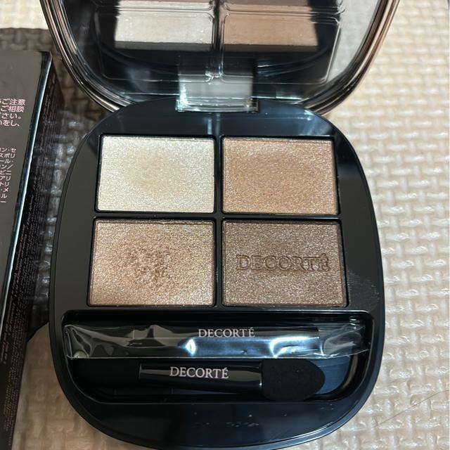 ���������R�X���f�R���e�X�L���V���h�E�f�U�C�j���O�p���b�g02�� �� �u�����h�� 