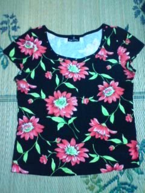 Karl Park Lane花柄Tシャツ キラキラストーンお姉ageha < 女性ファッション  Karl Park Lane花柄Tシャツ キラキラストーンお姉ageha  < 女性ファッションの