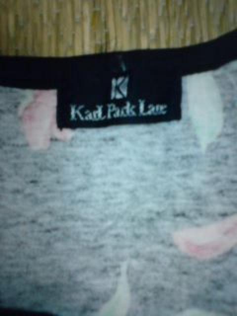 Karl Park Lane花柄Tシャツ キラキラストーンお姉ageha < 女性ファッション  Karl Park Lane花柄Tシャツ キラキラストーンお姉ageha < 女性ファッションの