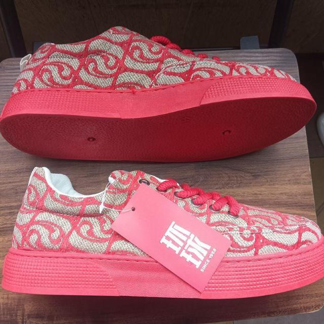 新品 27cm 27.5cm メンズ スニーカー レッド シューズ 靴 44 < 男性ファッション  新品 27cm 27.5cm メンズ スニーカー レッド シューズ 靴 44 < 男性ファッションの