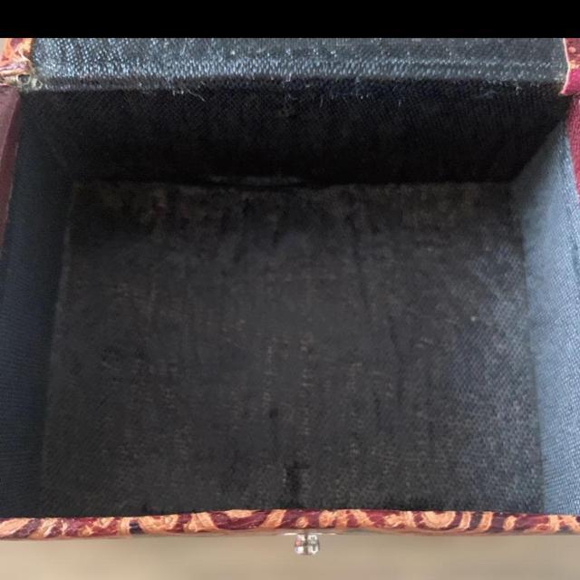 アジアン★総柄デザイン。鏡付き★小物入れ。 < 女性ファッション アジアン★総柄デザイン。鏡付き★小物入れ。 < 女性ファッションの