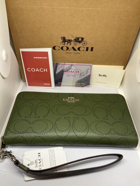 COACH  �R�[�`  C4715  �����z�@�p�t�H���C�e�b�h  �T�[�v���X  �V�O�l�`���[  �W�b�v�A���E���h  �X�g���b�v�t  �� �u�����h�� 