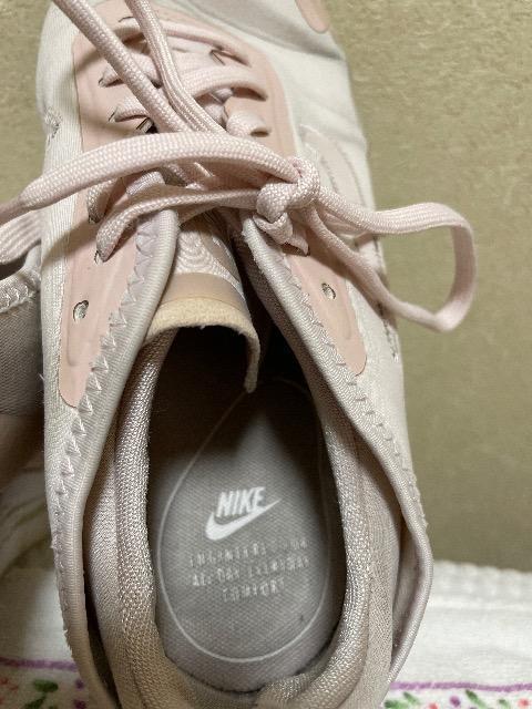 NIKE:�i�C�L�V���[�Y �� �u�����h�� 