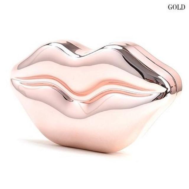新品★立体リップクラッチバッグ/ピンクゴールド < 女性ファッション  新品★立体リップクラッチバッグ/ピンクゴールド  < 女性ファッションの