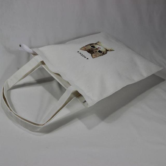 LDKIViLCXgg[gobO [ȃlR t@Xi[ Vv F n y fB[X LbY BA50  t@bV 