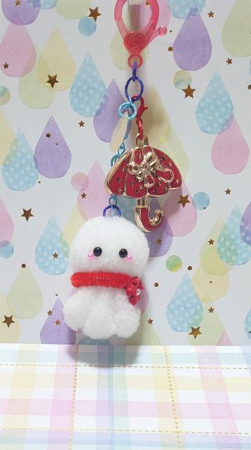 ハンドメイド♪『天気になぁ〜れ☆虹色ポンポンてるてる坊主』赤色 < ペット/手芸/園芸  ハンドメイド♪『天気になぁ〜れ☆虹色ポンポンてるてる坊主』赤色  < ペット/手芸/園芸の