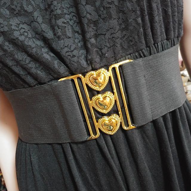 スタイル抜群♪激カワッ(人´エ`*)3連ハート□サッシュベルト□ < 女性ファッション スタイル抜群♪激カワッ(人´エ`*)3連ハート□サッシュベルト□ < 女性ファッションの