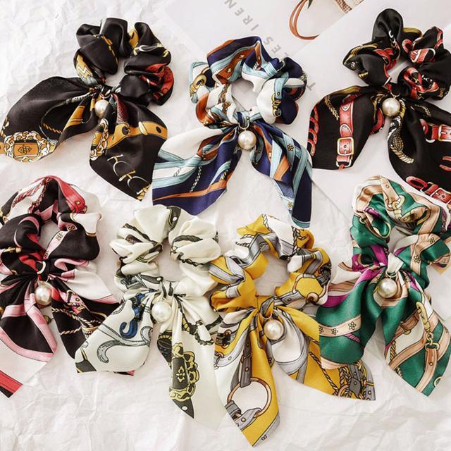 送料無料 新品 スカーフ シュシュ ヘアゴム 蝶結び リボン ヘアアクセサリー < 女性アクセサリー/時計  送料無料 新品 スカーフ シュシュ ヘアゴム 蝶結び リボン ヘアアクセサリー < 女性アクセサリー/時計の