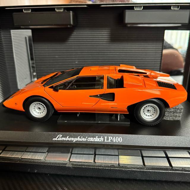 ŖWi  1/18 {M[j JE^bN LP400 IW  zr[ 