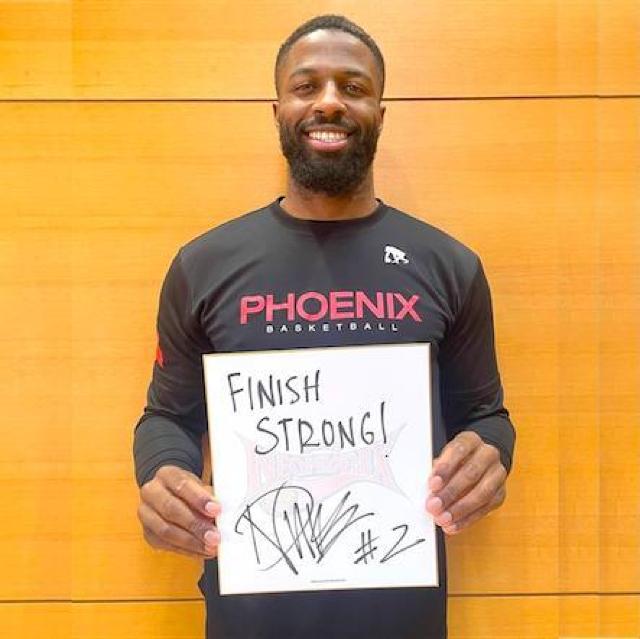 #2 �f�C�r�b�h�E�k���o�I�� �㔼��̈ӋC���݂�u�[�X�^�[�ւ̃��b�Z�[�W�t���T�C���F��  �� ���W���[/�X�|�[�c�� 