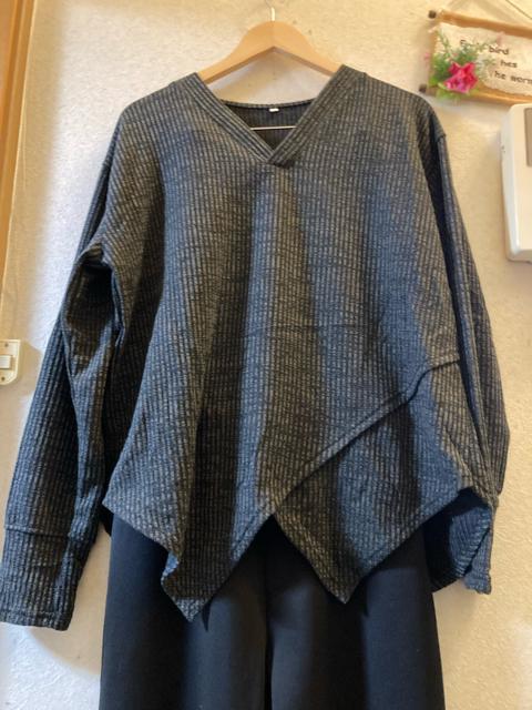 XXL�V�i���J�b�g�O���[��V�l�b�N�J�b�g�\�[  �� �����t�@�b�V������ 