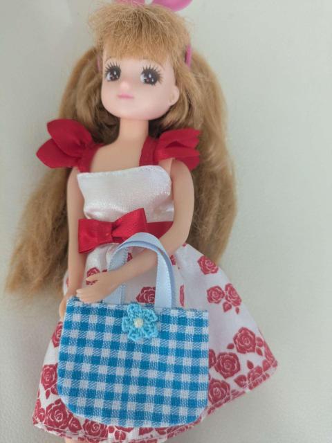 ドール用ミニチュアバッグ ギンガムチェック 水色 パール付き 手提げかばん リカちゃん ブライスなどに < おもちゃ ドール用ミニチュアバッグ ギンガムチェック 水色 パール付き 手提げかばん リカちゃん ブライスなどに < おもちゃの