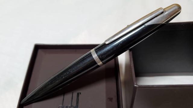 正規 アルフレッドダンヒル ギャラクシーラメ グラマラスボールペン 紺 シルバー 筆記 黒 ラグジュアリーサインペン < ブランド  正規 アルフレッドダンヒル ギャラクシーラメ グラマラスボールペン 紺 シルバー 筆記 黒 ラグジュアリーサインペン  < ブランドの