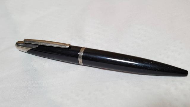 正規 アルフレッドダンヒル ギャラクシーラメ グラマラスボールペン 紺 シルバー 筆記 黒 ラグジュアリーサインペン < ブランド  正規 アルフレッドダンヒル ギャラクシーラメ グラマラスボールペン 紺 シルバー 筆記 黒 ラグジュアリーサインペン < ブランドの