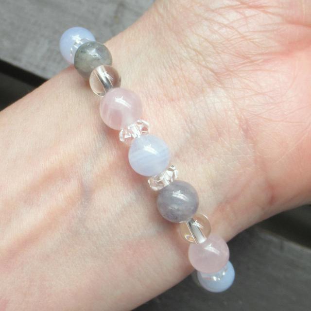 ローズクォーツxアイオライトxブルーレースブレスレット 天然石 パワーストーン < 女性アクセサリー/時計 ローズクォーツxアイオライトxブルーレースブレスレット 天然石 パワーストーン < 女性アクセサリー/時計の