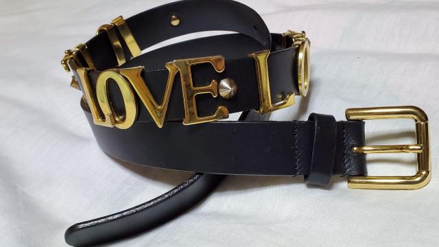正規美レア ドルチェ&ガッバーナ ロゴ レタリング3連LOVEループ×スパイクスタッズ ロックテイストレザーベルト黒 85 D&G < ブランド  正規美レア ドルチェ&ガッバーナ ロゴ レタリング3連LOVEループ×スパイクスタッズ ロックテイストレザーベルト黒 85 D&G < ブランドの