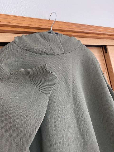 *新品未使用(タグあり)/パーカー/カーキ* < 女性ファッション *新品未使用(タグあり)/パーカー/カーキ* < 女性ファッションの