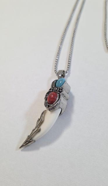 ターコイズネックレス★新品 カッコいいネックレス ネックレス インディアンアクセサリー インディアン ウエスタン < 女性アクセサリー/時計 ターコイズネックレス★新品 カッコいいネックレス ネックレス インディアンアクセサリー インディアン ウエスタン < 女性アクセサリー/時計の